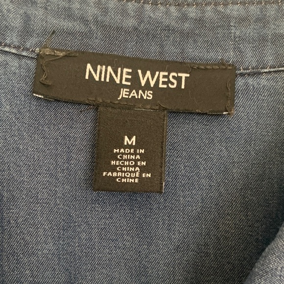 Nine West Blue Denim Top - Picture 2 of 3